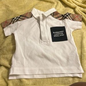 Burberry Polo size 12 months